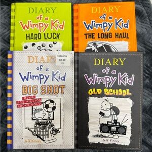 Diary of a Wimpy Kid Book Set - Multicolor